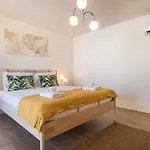 Dq De Loule 44 Апартаменти *